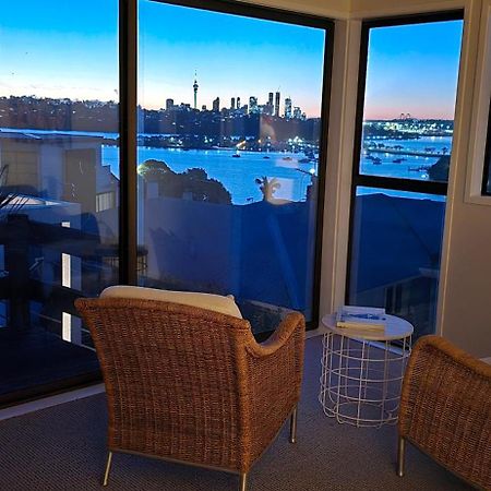 2 Bedroom Home, City And Sea Views Окленд Экстерьер фото